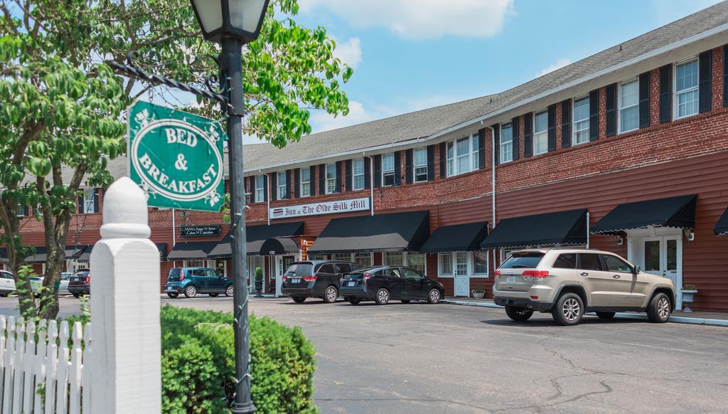 Inn At The Olde Silk Mill Fredericksburg Exterior photo